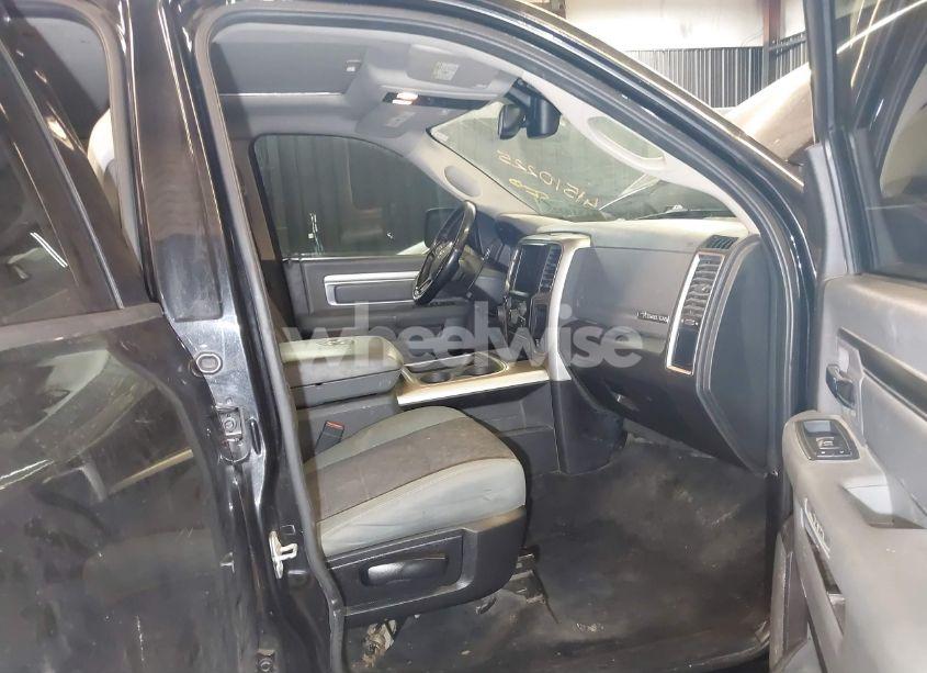 Photo 5 of 2016 Ram 1500 BIG HORN (VIN 3C6RR7LT8GG190817)