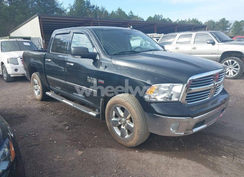 2015 Ram 1500 BIG HORN (VIN 3C6RR7LT9FG560252) main photo