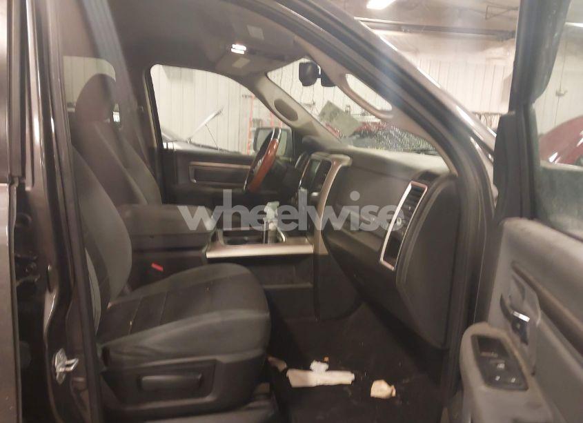 Photo 5 of 2016 Ram 1500 BIG HORN (VIN 3C6RR7LTXGG136225)