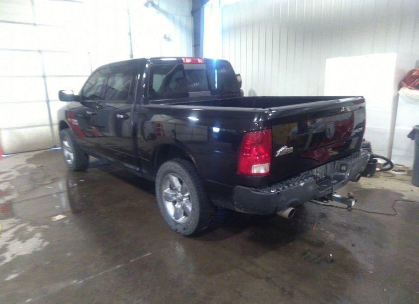 Photo 3 of 2016 Ram 1500 SLT (VIN 3C6RR7LTXGG195081)