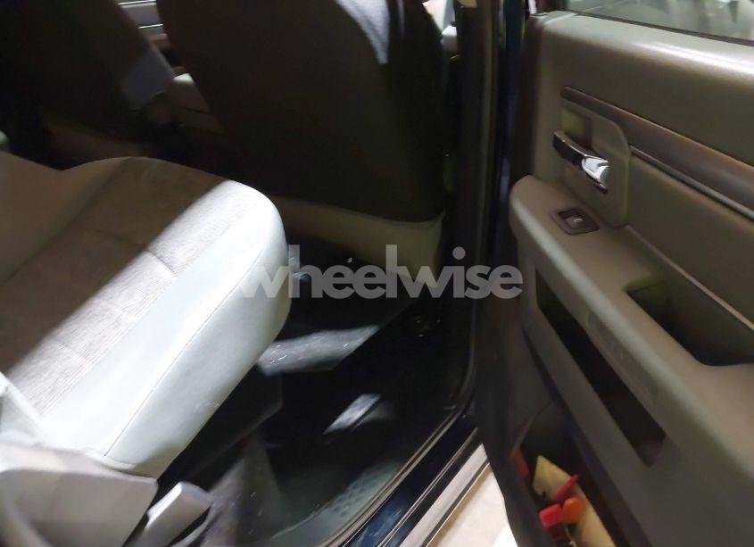 Photo 8 of 2016 Ram 1500 BIG HORN (VIN 3C6RR7LTXGG232386)