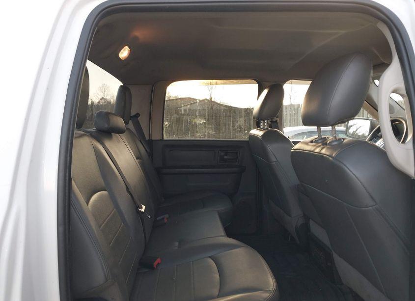 Photo 8 of 2017 Ram 2500 TRADESMAN 4X2 6'4 BOX (VIN 3C6TR4CT5HG619997)