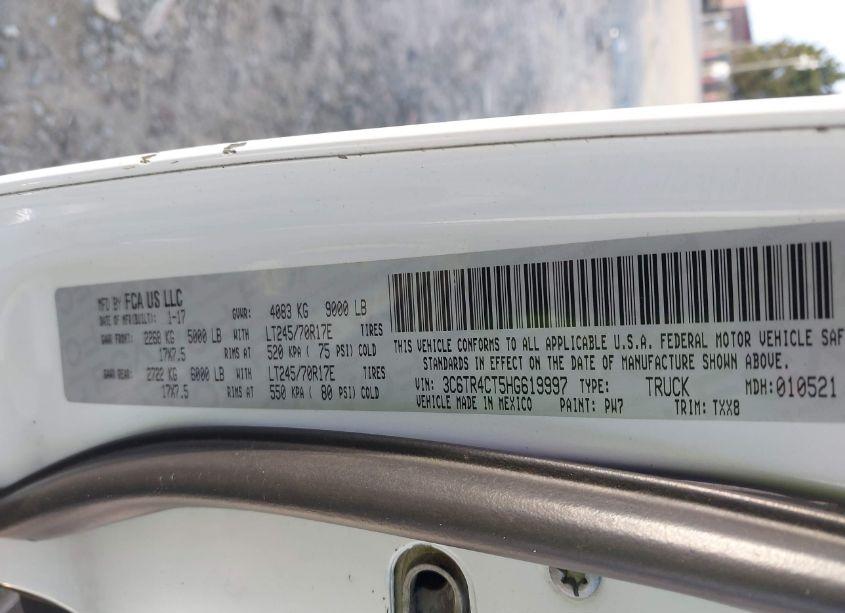 Photo 9 of 2017 Ram 2500 TRADESMAN 4X2 6'4 BOX (VIN 3C6TR4CT5HG619997)