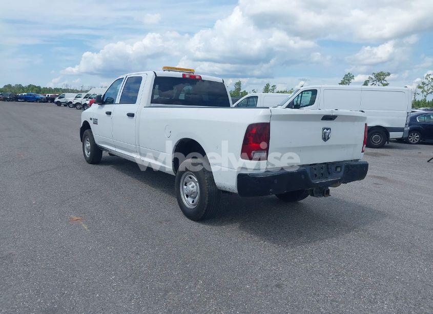 Photo 3 of 2018 Ram 2500 TRADESMAN 4X2 8' BOX (VIN 3C6TR4HT5JG282231)