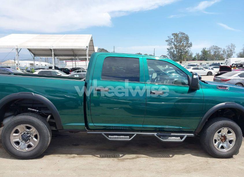 Photo 13 of 2024 Ram 2500 TRADESMAN 4X4 6'4 BOX (VIN 3C6TR5CJ7RG178668)