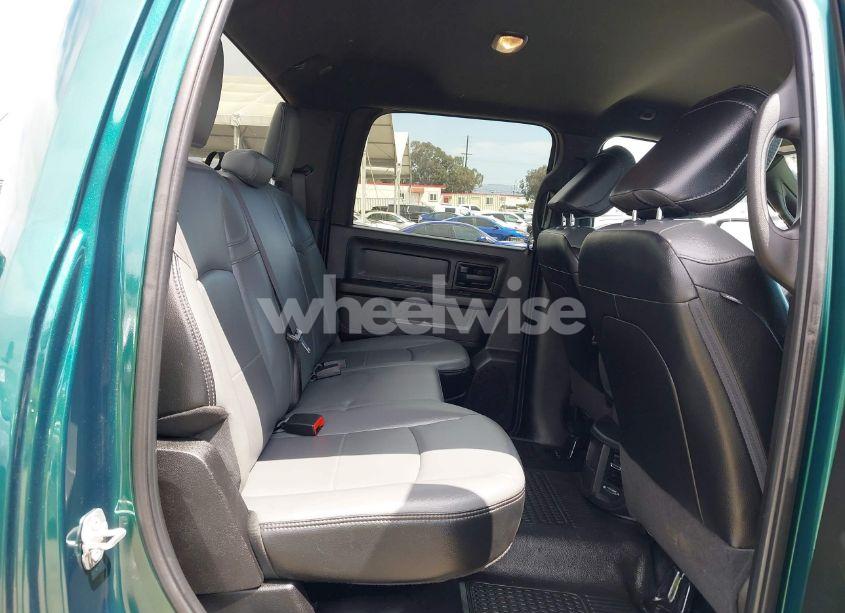 Photo 8 of 2024 Ram 2500 TRADESMAN 4X4 6'4 BOX (VIN 3C6TR5CJ7RG178668)