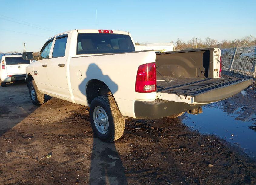Photo 3 of 2014 Ram 2500 TRADESMAN (VIN 3C6TR5CT1EG235006)