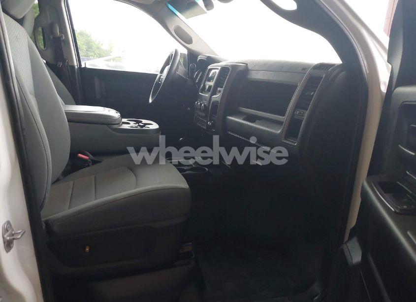 Photo 5 of 2018 Ram 2500 N/A (VIN 3C6TR5CTXJG274820)