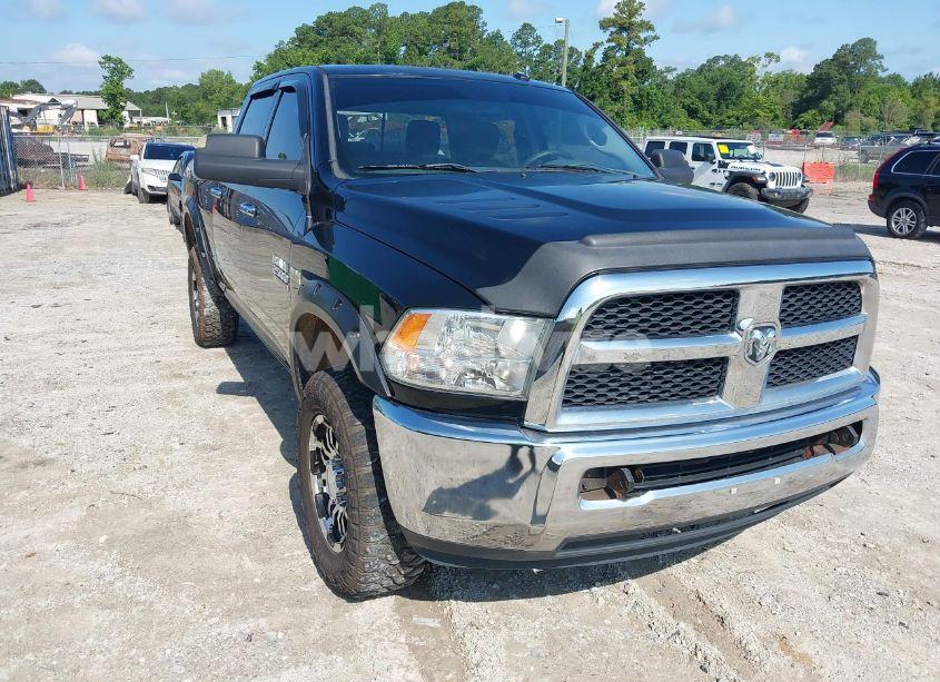 2014 Ram 2500 SLT (VIN 3C6TR5DT4EG217792) main photo
