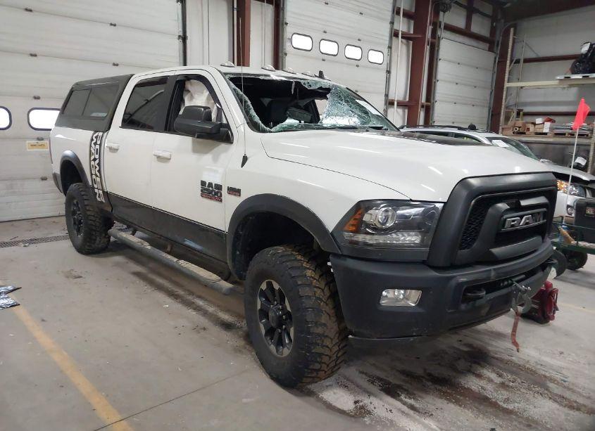 2018 Ram 2500 POWER WAGON 4X4 6'4 BOX (VIN 3C6TR5EJ2JG112806) main photo