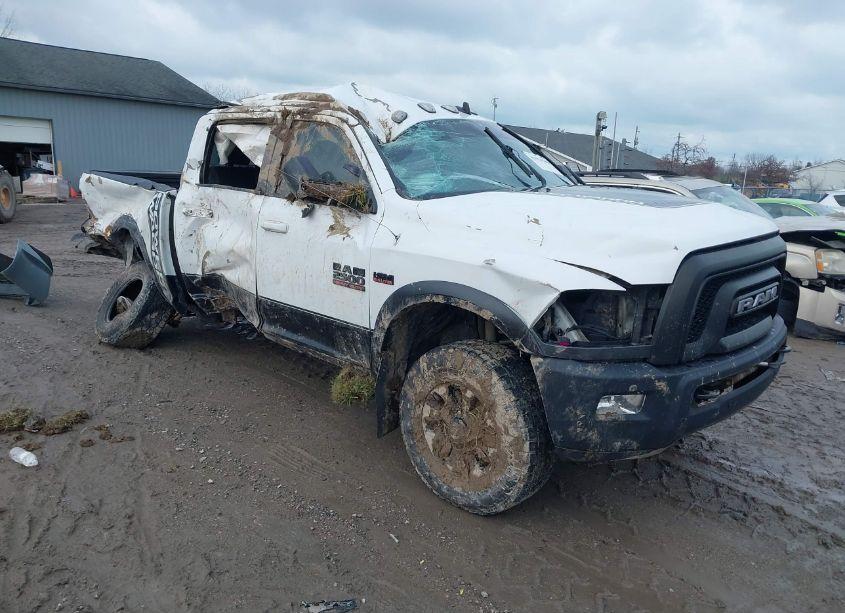 2018 Ram 2500 POWER WAGON 4X4 6'4 BOX (VIN 3C6TR5EJ7JG270624) main photo