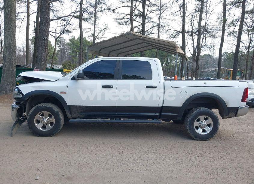 Photo 14 of 2016 Ram 2500 POWER WAGON (VIN 3C6TR5EJXGG224391)