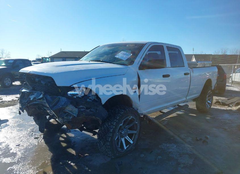 Photo 2 of 2014 Ram 2500 TRADESMAN (VIN 3C6TR5HT4EG243352)