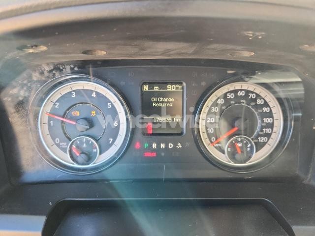 Photo 2 of 2018 RAM 2500 ST (VIN 3C6TR5HT5JG293798)