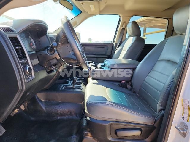 Photo 7 of 2018 RAM 2500 ST (VIN 3C6TR5HT5JG293798)