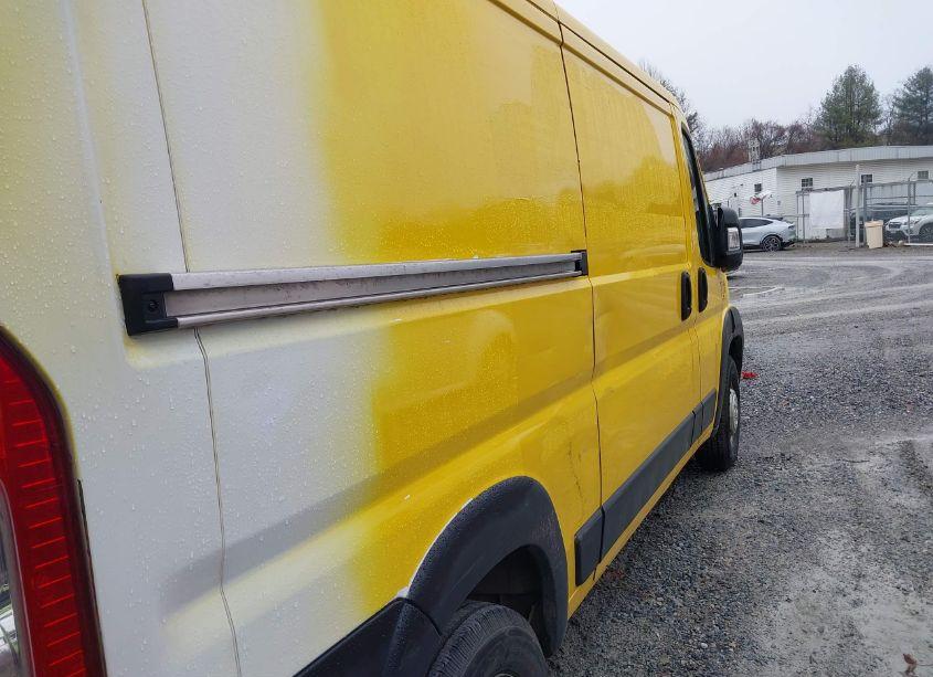 Photo 4 of 2019 Ram Promaster 1500 LOW ROOF 136 WB (VIN 3C6TRVAG0KE538839)