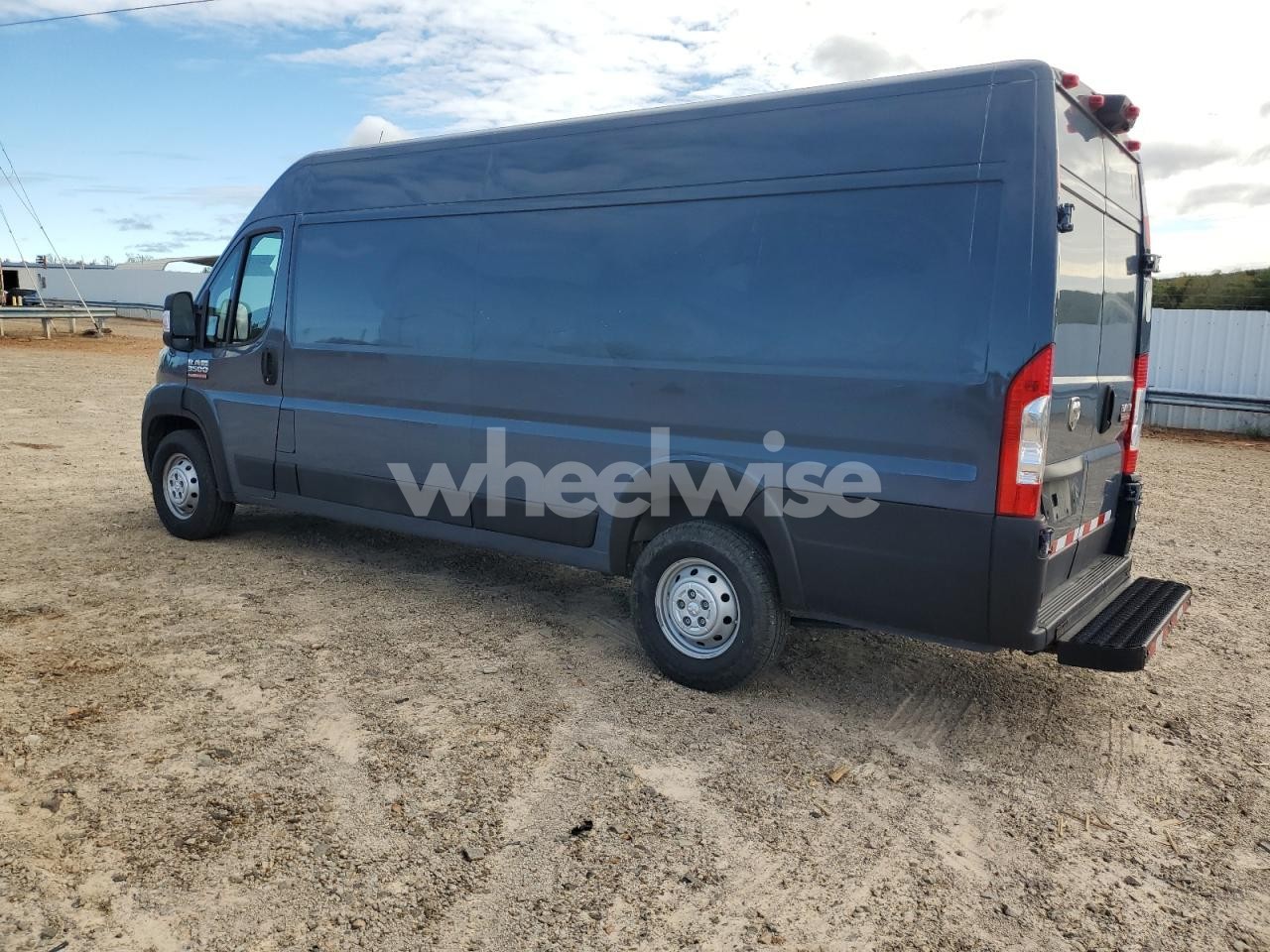Photo 2 of 2020 RAM PROMASTER 3500 3500 HIGH (VIN 3C6TRVAG0KE565538)