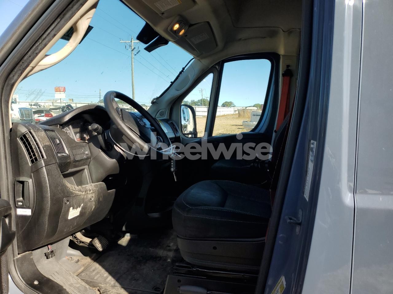 Photo 7 of 2020 RAM PROMASTER 3500 3500 HIGH (VIN 3C6TRVAG0KE565538)