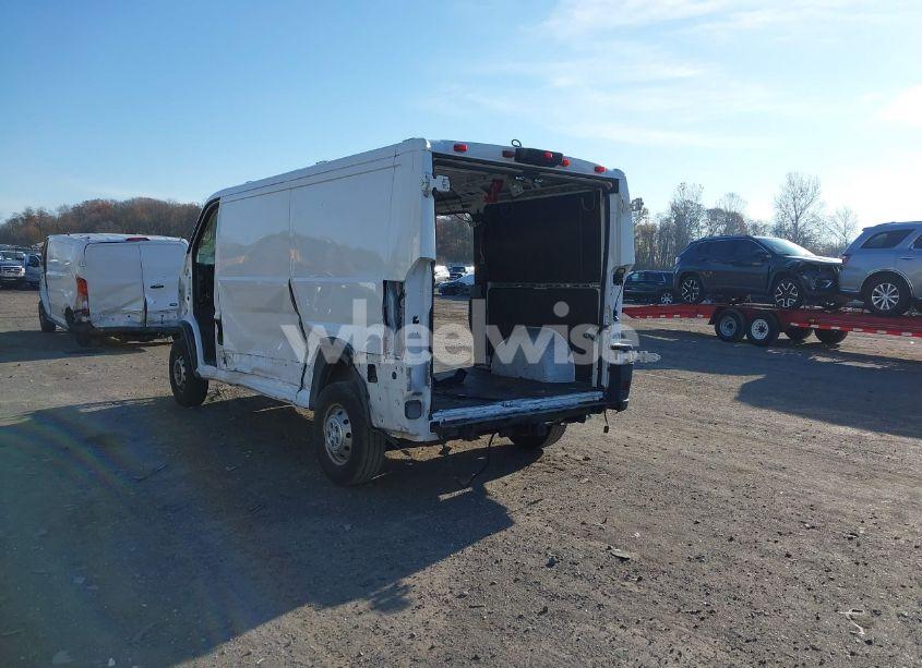 Photo 3 of 2018 Ram Promaster 1500 LOW ROOF 136 WB (VIN 3C6TRVAG1JE152736)