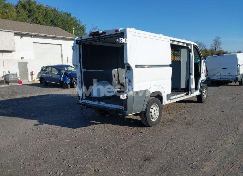 Photo 4 of 2018 Ram Promaster 1500 LOW ROOF 136 WB (VIN 3C6TRVAG1JE152736)