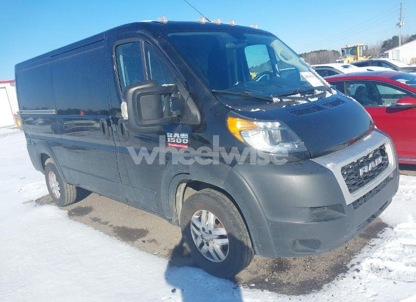 2020 Ram Promaster 1500 LOW ROOF 136 WB (VIN 3C6TRVAG5LE113411) main photo