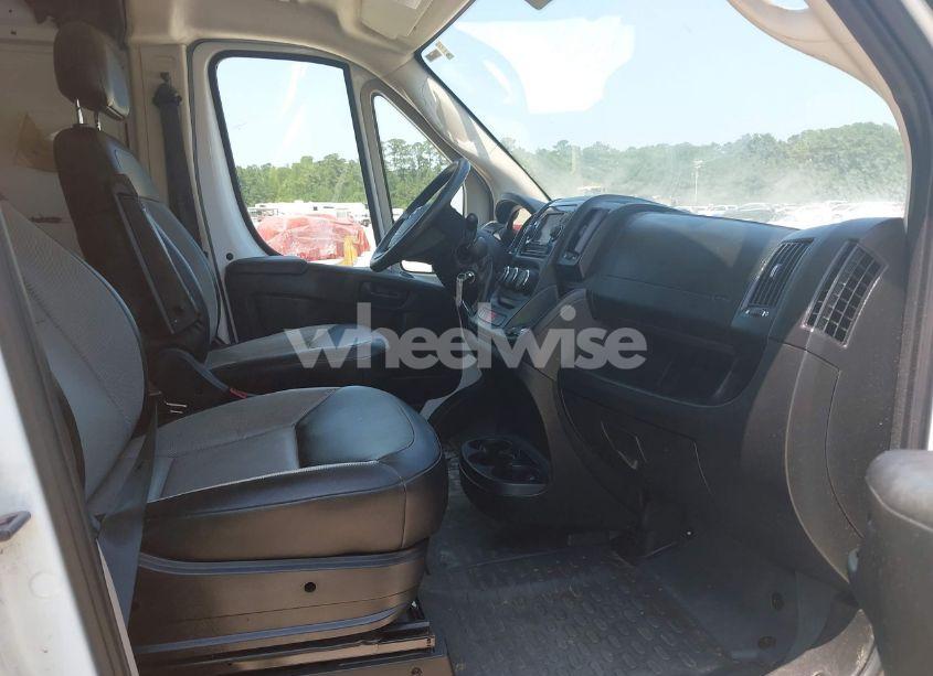 Photo 5 of 2020 Ram Promaster 1500 (VIN 3C6TRVAG6LE127446)