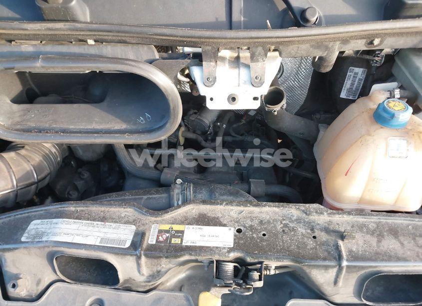 Photo 10 of 2018 Ram Promaster 1500 LOW ROOF 136 WB (VIN 3C6TRVAG7JE107042)