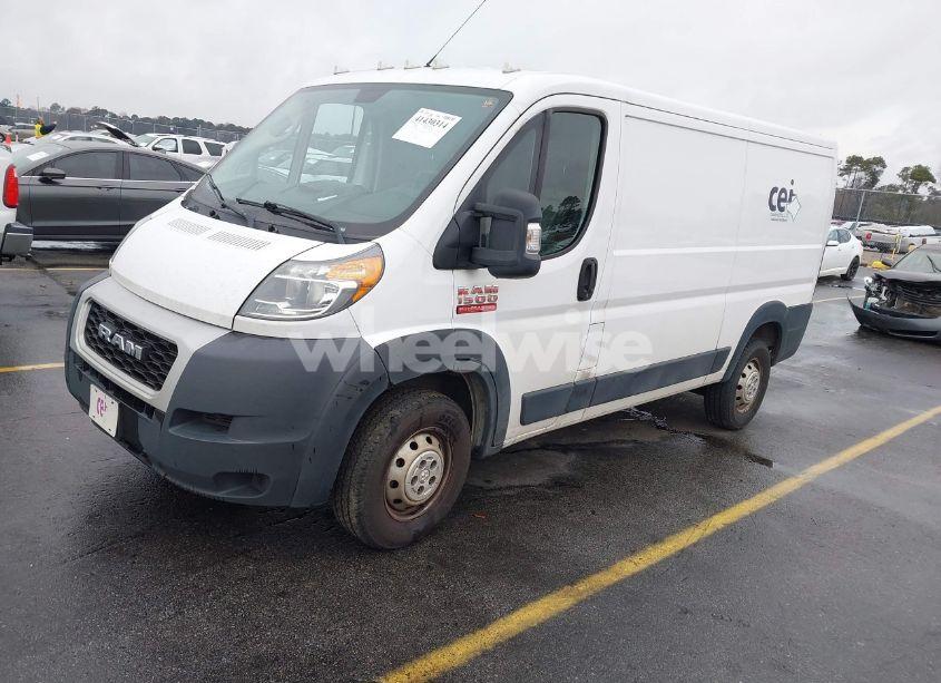 Photo 2 of 2019 Ram Promaster 1500 LOW ROOF 136 WB (VIN 3C6TRVAG8KE502073)