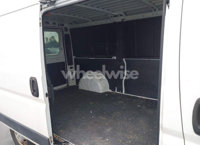 Photo 8 of 2019 Ram Promaster 1500 LOW ROOF 136 WB (VIN 3C6TRVAG8KE502073)