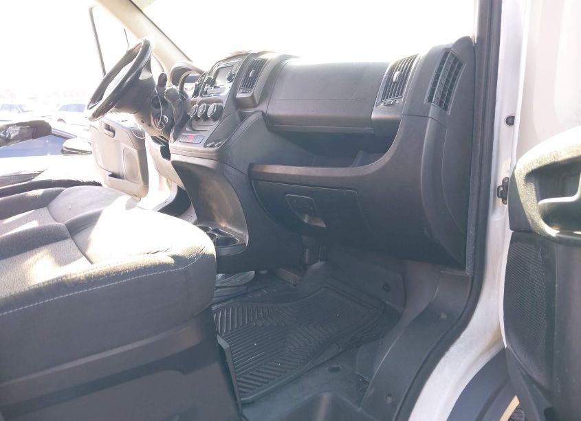 Photo 5 of 2016 Ram Promaster 1500 (VIN 3C6TRVBG0GE116379)