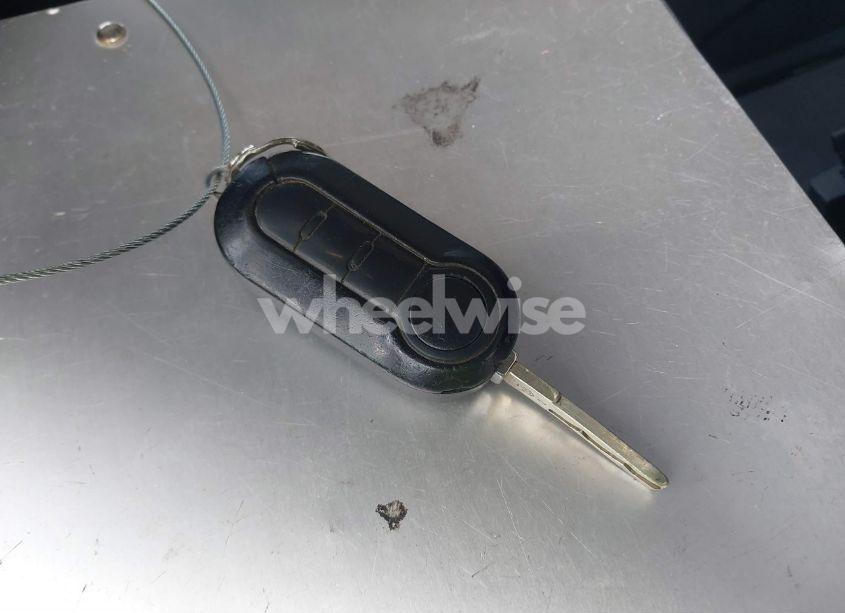 Photo 11 of 2017 Ram Promaster 1500 HIGH ROOF 136 WB (VIN 3C6TRVBG0HE530229)