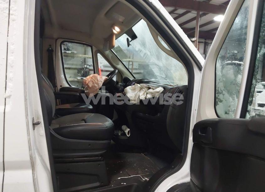 Photo 5 of 2020 Ram Promaster 1500 HIGH ROOF 136 WB (VIN 3C6TRVBG0LE104422)
