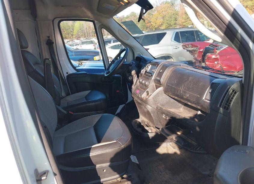 Photo 5 of 2020 Ram Promaster 1500 136 WB (VIN 3C6TRVBG8LE105916)