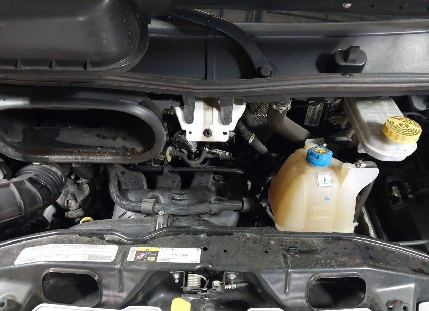 Photo 10 of 2019 Ram Promaster 2500 HIGH ROOF 136 WB (VIN 3C6TRVCG1KE539382)