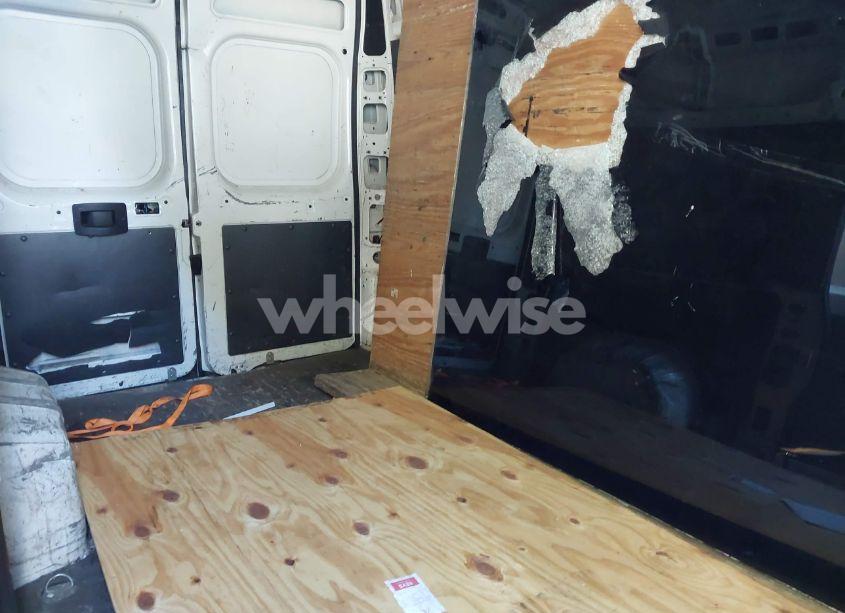 Photo 8 of 2018 Ram Promaster 2500 HIGH ROOF 136 WB (VIN 3C6TRVCG6JE110222)