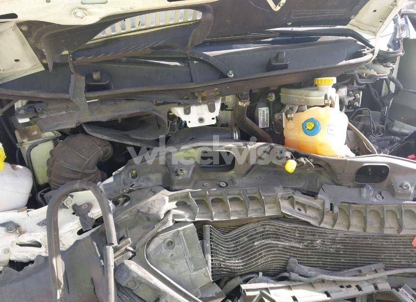 Photo 10 of 2019 Ram Promaster 2500 HIGH ROOF 136 WB (VIN 3C6TRVCG7KE510694)