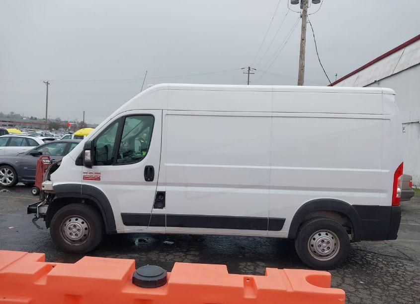 Photo 15 of 2019 Ram Promaster 2500 HIGH ROOF 136 WB (VIN 3C6TRVCG8KE525754)