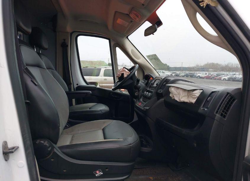 Photo 5 of 2019 Ram Promaster 2500 HIGH ROOF 136 WB (VIN 3C6TRVCG8KE525754)