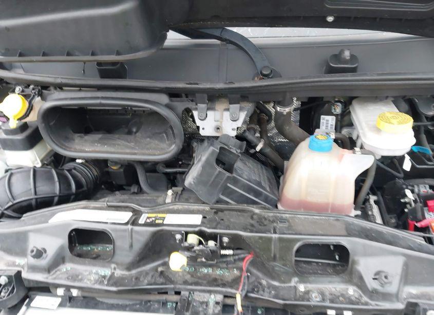 Photo 10 of 2019 Ram Promaster 2500 HIGH ROOF 159 WB (VIN 3C6TRVDG0KE507408)