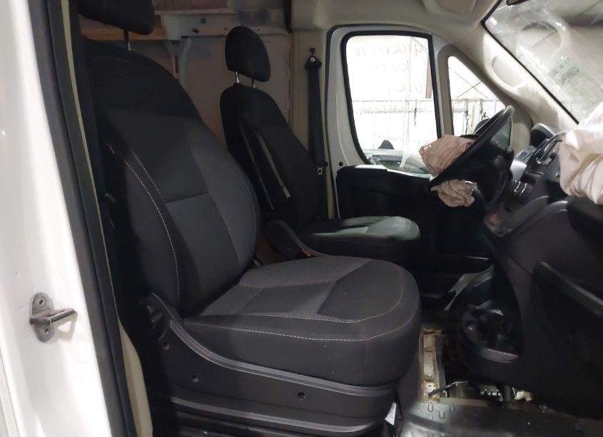 Photo 5 of 2019 Ram Promaster 2500 HIGH ROOF 159 WB (VIN 3C6TRVDG1KE563342)