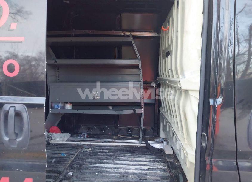 Photo 8 of 2018 Ram Promaster 2500 HIGH ROOF 159 WB (VIN 3C6TRVDG4JE116695)