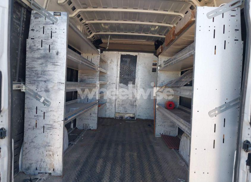 Photo 8 of 2018 Ram Promaster 2500 HIGH ROOF 159 WB (VIN 3C6TRVDG7JE142563)