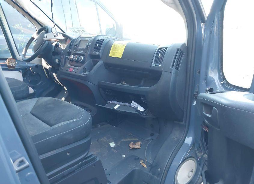 Photo 5 of 2019 Ram Promaster 2500 HIGH ROOF 159 WB (VIN 3C6TRVDG7KE521712)