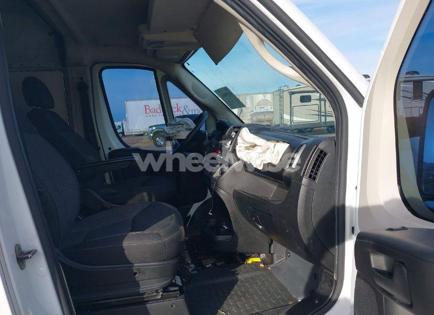 Photo 5 of 2018 Ram Promaster 2500 HIGH ROOF 159 WB (VIN 3C6TRVDG8JE114450)