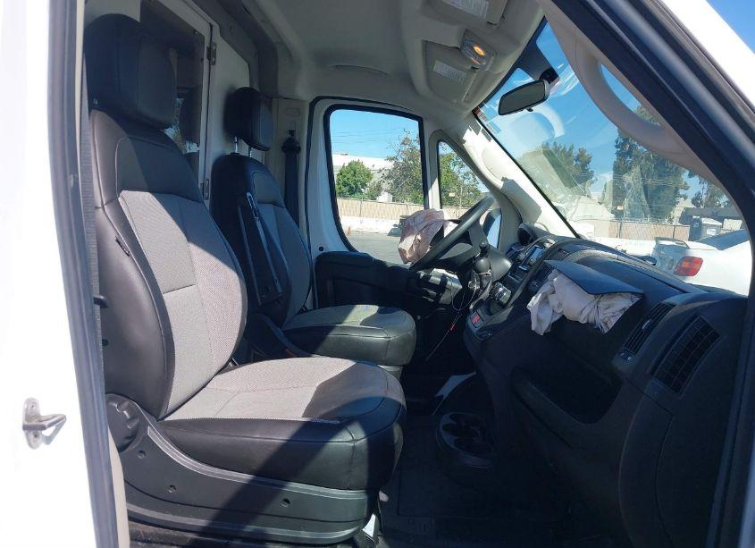 Photo 5 of 2020 Ram Promaster 2500 (VIN 3C6TRVDG8LE110949)