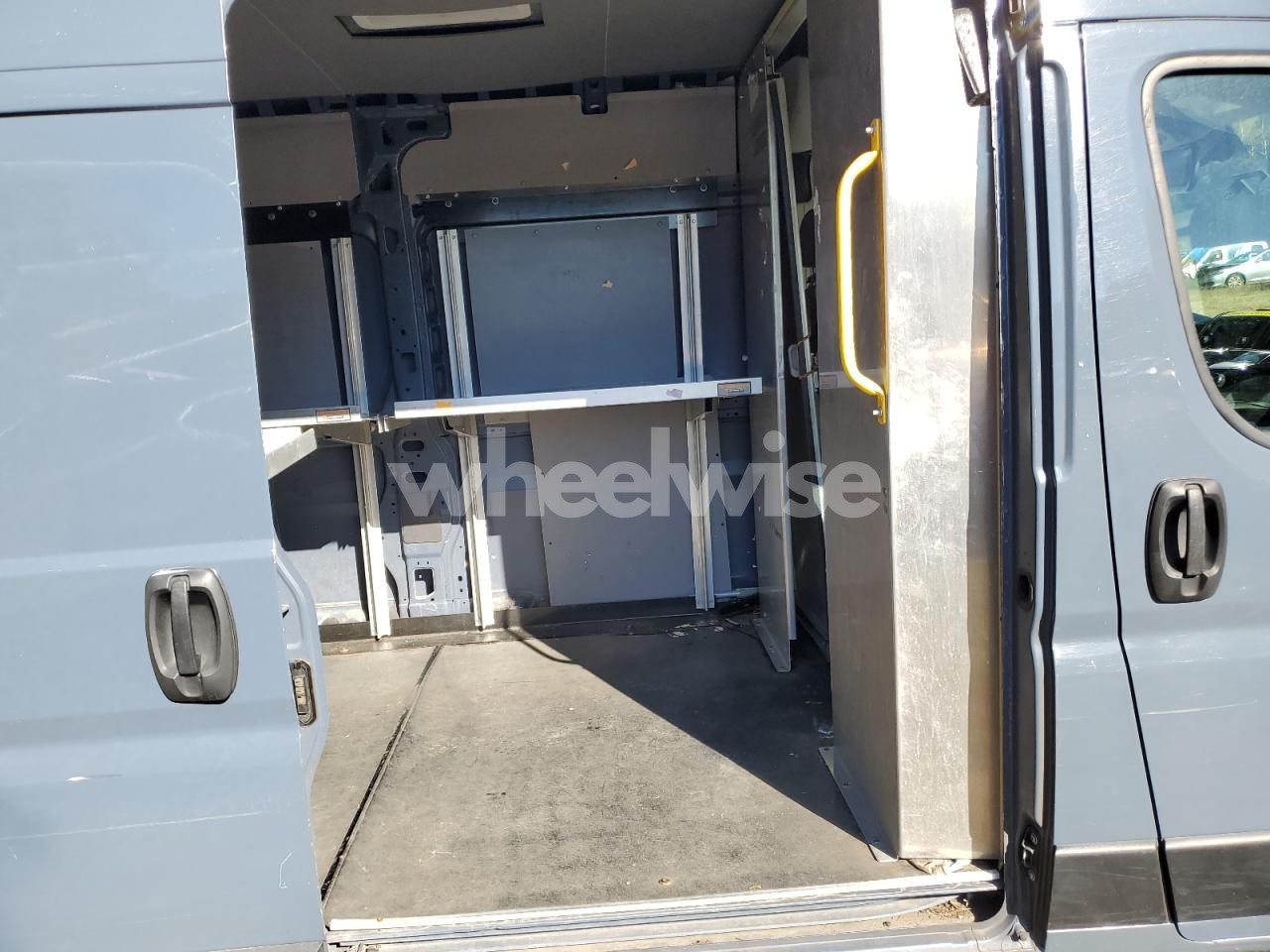 Photo 11 of 2019 RAM PROMASTER 2500 2500 HIGH (VIN 3C6TRVDG9KE514700)