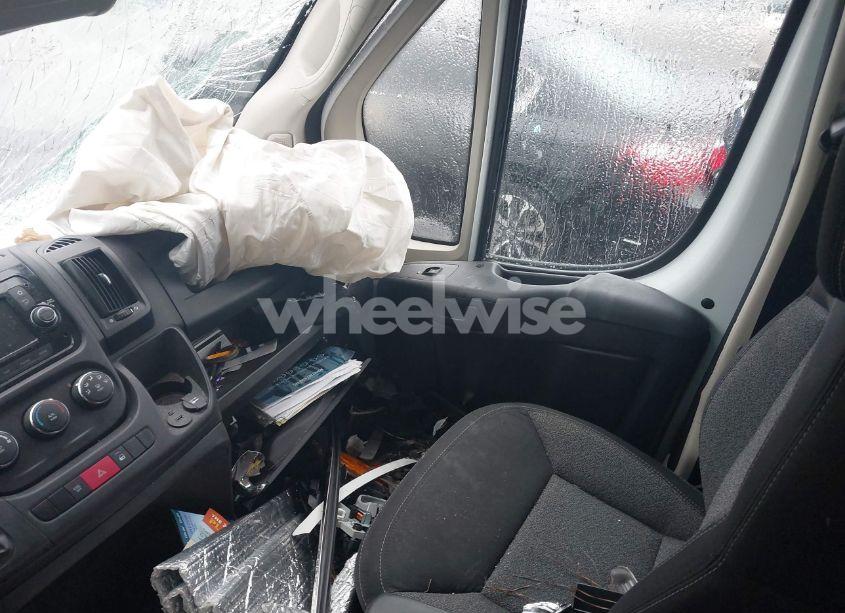 Photo 5 of 2020 Ram Promaster 2500 HIGH ROOF 159 WB (VIN 3C6TRVDG9LE122141)