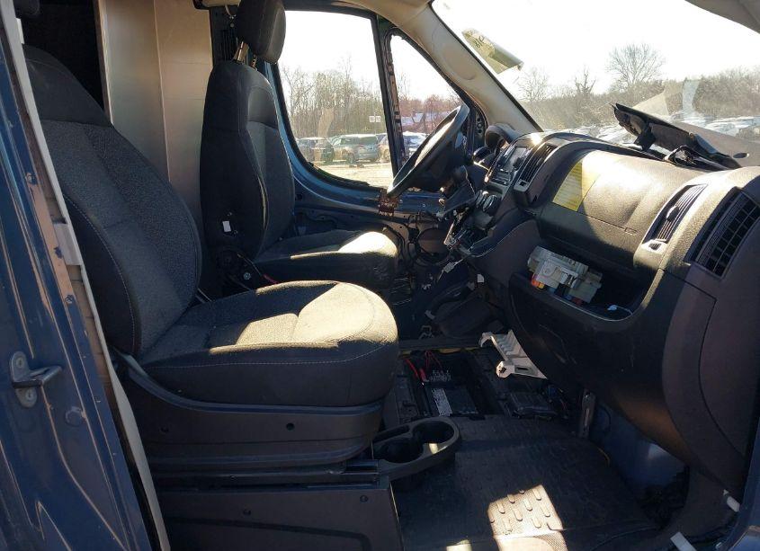 Photo 5 of 2019 Ram Promaster 2500 HIGH ROOF 159 WB (VIN 3C6TRVDGXKE518111)