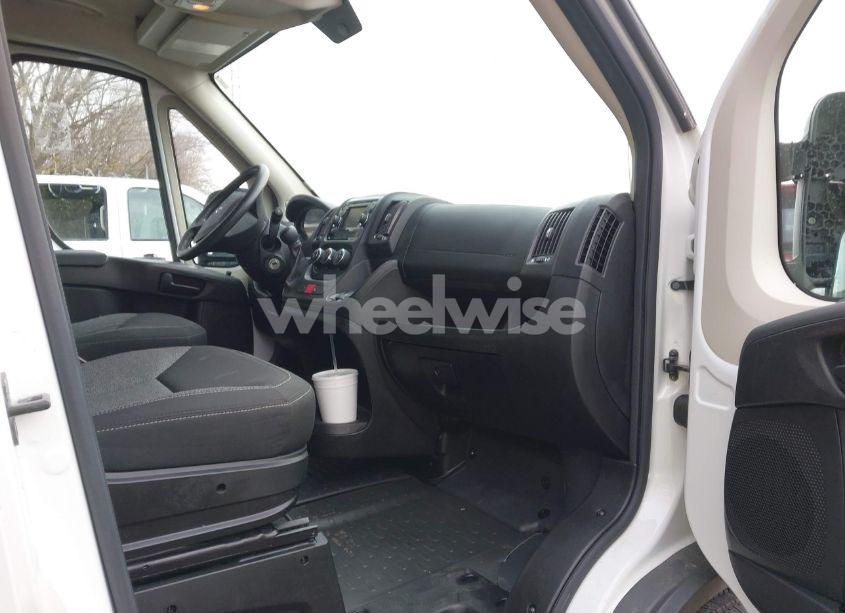 Photo 5 of 2016 Ram Promaster 1500 LOW ROOF (VIN 3C6TRVNG4GE100150)