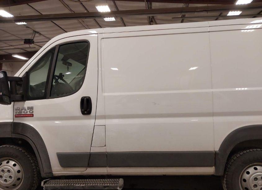 Photo 14 of 2019 Ram Promaster 1500 LOW ROOF 118 WB (VIN 3C6TRVNG7KE544020)